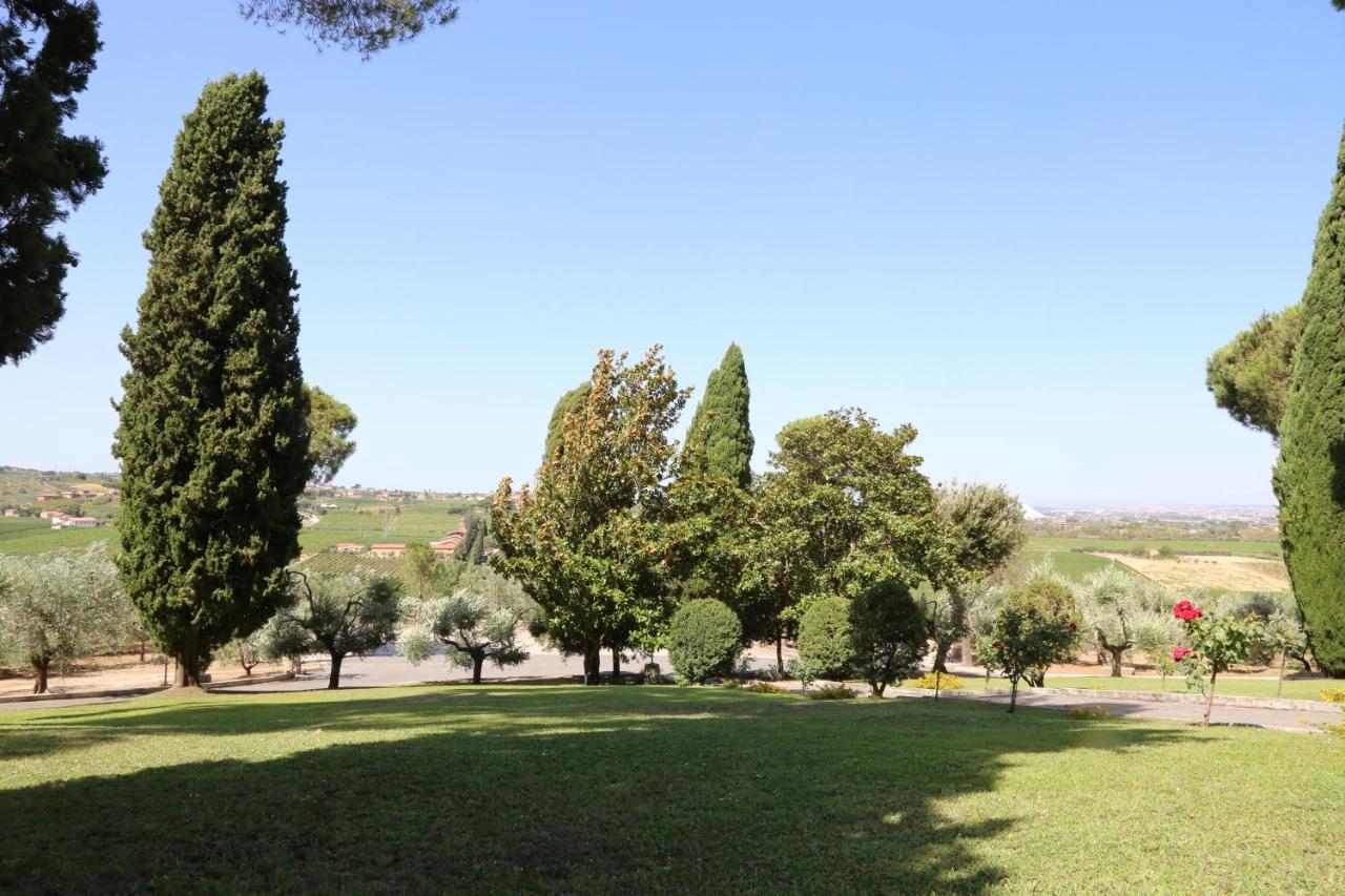 Tenuta Di Pietra Porzia Monte Porzio Catone Екстер'єр фото
